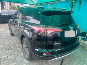 Toyota RAV4 2017 Black