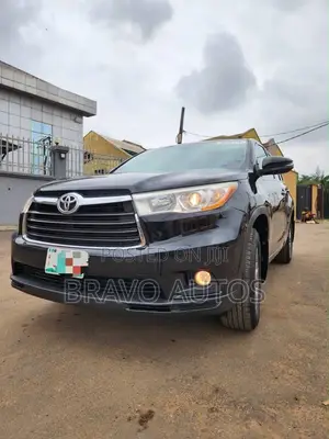 Toyota Highlander LE 4dr SUV AWD (3.5L 6cyl 6A) 2014 Black