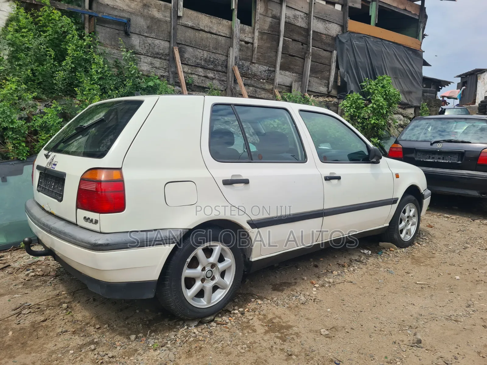 Volkswagen Golf 2002 White