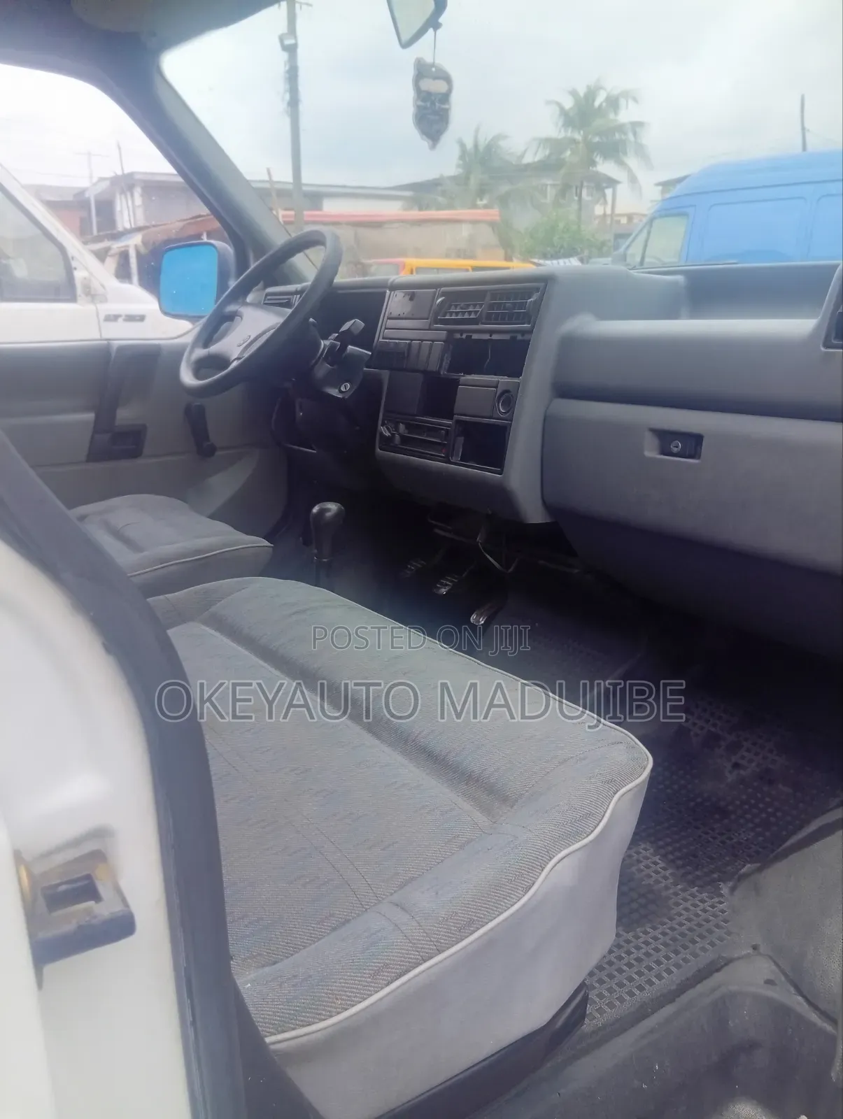 Volkswagen Transporter 2005 White