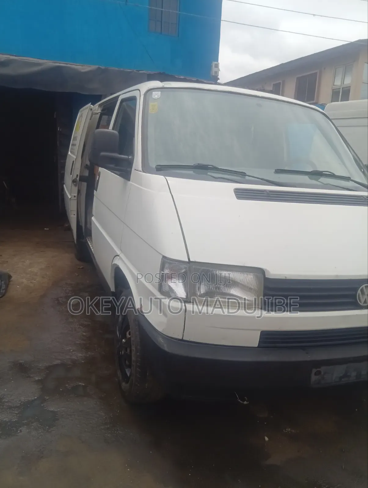 Volkswagen Transporter 2005 White