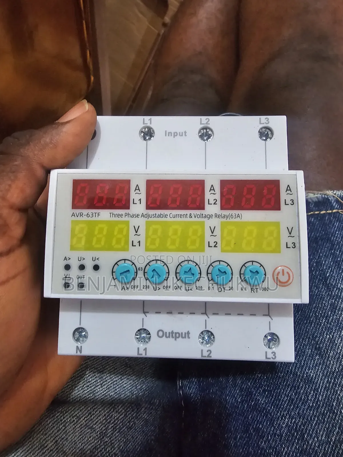 Three Phase Voltage Regulator