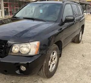 Toyota Highlander 2004 Black