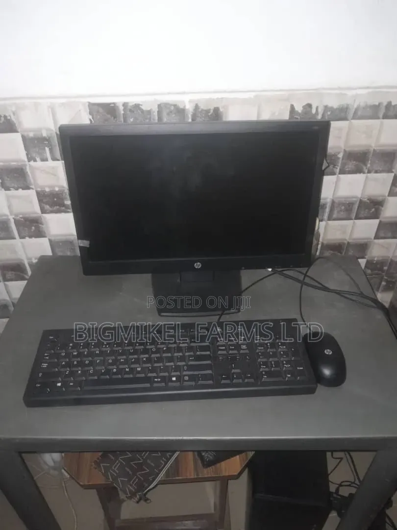 Desktop Computer HP 4GB Intel Pentium HDD 500GB