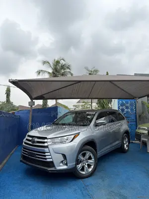 Toyota Highlander Limited 4dr SUV AWD (3.5L 6cyl 6A) 2015 Gray