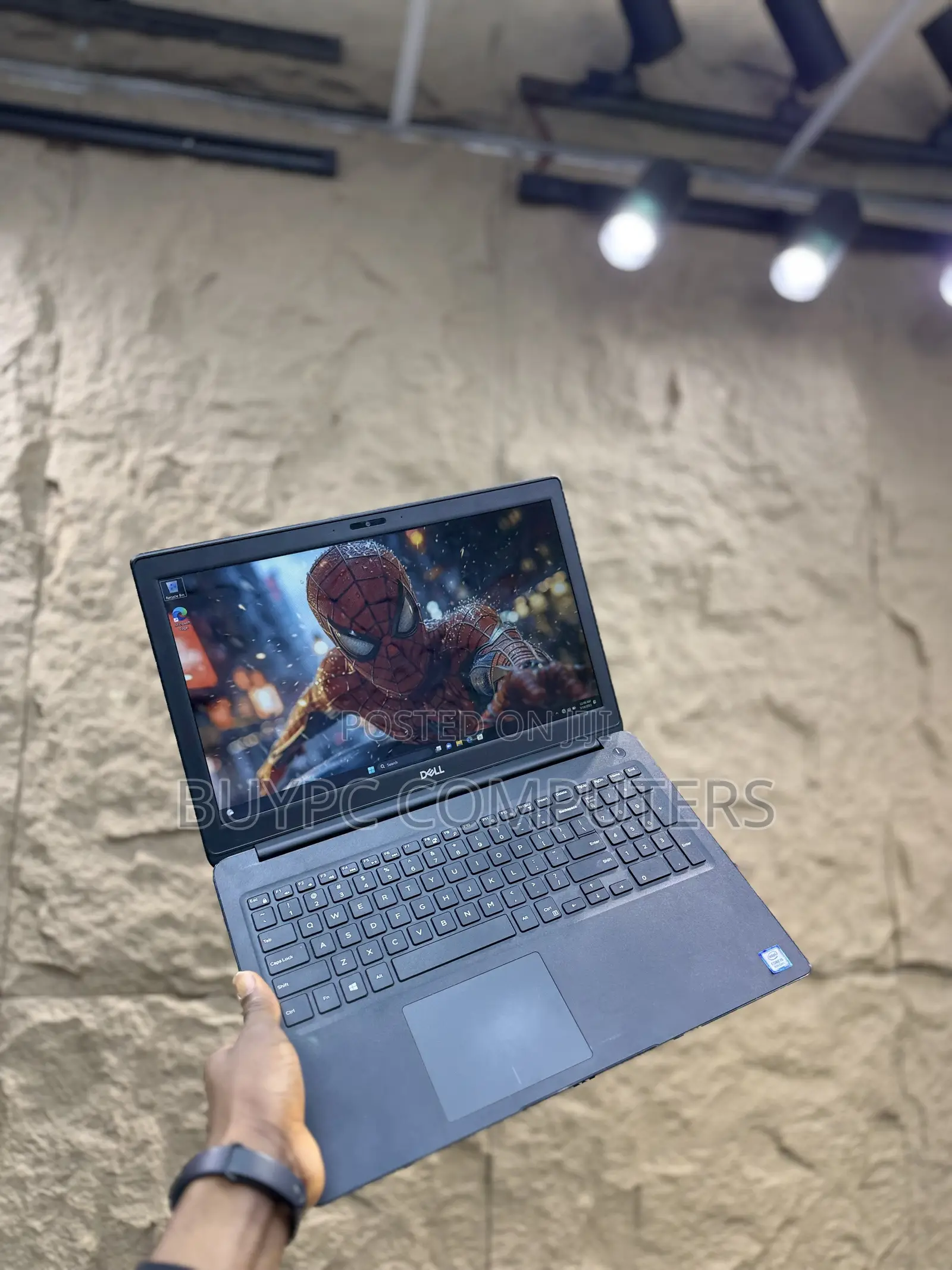 Laptop Dell Latitude 3590 8GB Intel Core i5 SSD 256GB