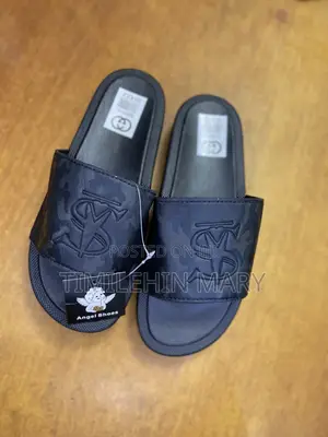 Men Quality Slides Available