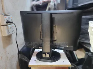 Desktop Computer Dell OptiPlex 5260 8GB Intel Core i5 HDD+SSD 500GB
