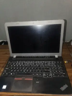 Laptop Lenovo ThinkPad T560 16GB Intel Core i7 SSD 500GB