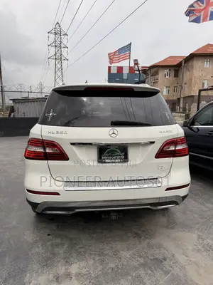 Mercedes-Benz M Class ML 350 4Matic 2013 White