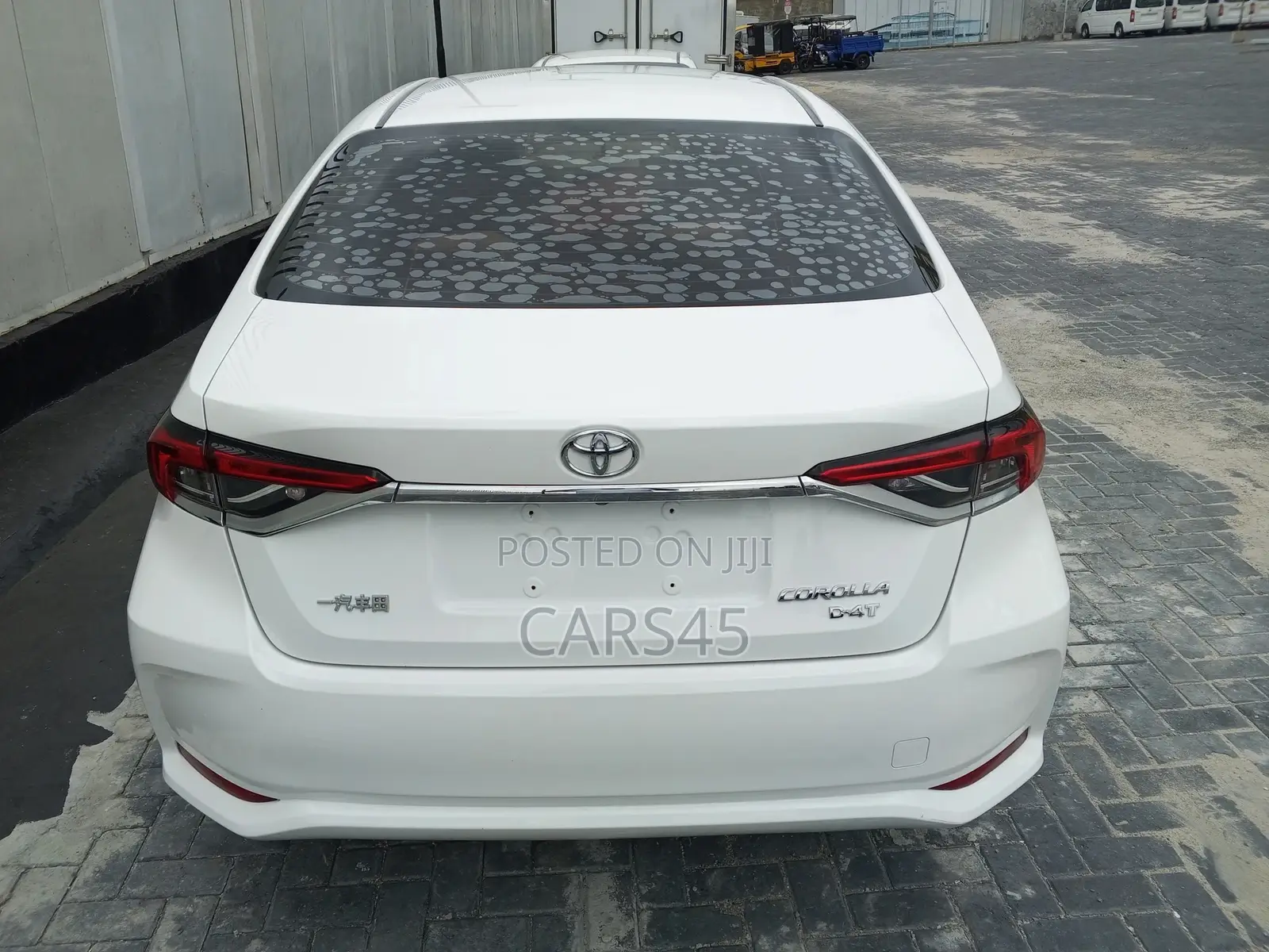 Toyota Corolla 2019 White