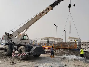 4x4 RT335 Terex Crane