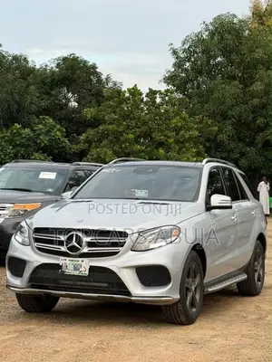 Mercedes-Benz GLE-Class GLE 350d 4MATIC 2016 Silver