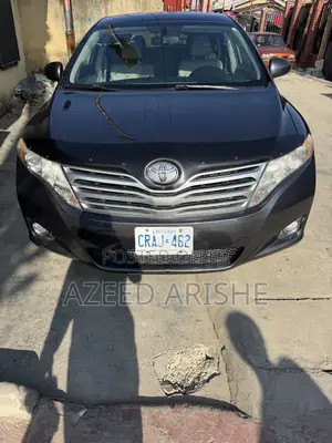 Toyota Venza V6 AWD 2011 Gray
