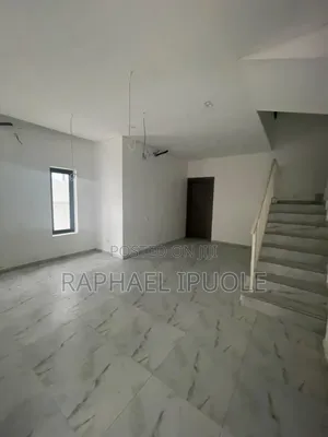 3bdrm Duplex in Lekki Phase 1 for rent