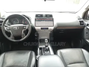 Toyota Land Cruiser Prado 2024 Gray