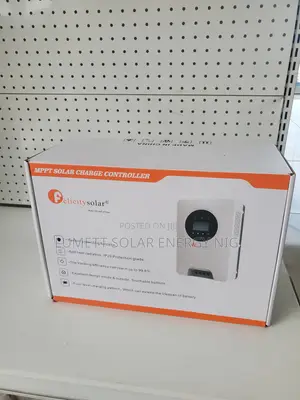 Felicity SCCM 10048-111 100A MPPT Solar Charge Controller