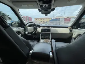 Land Rover Range Rover 3.0L Supercharged HSE 2018 Blue
