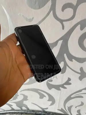 Apple iPhone X 64 GB Black