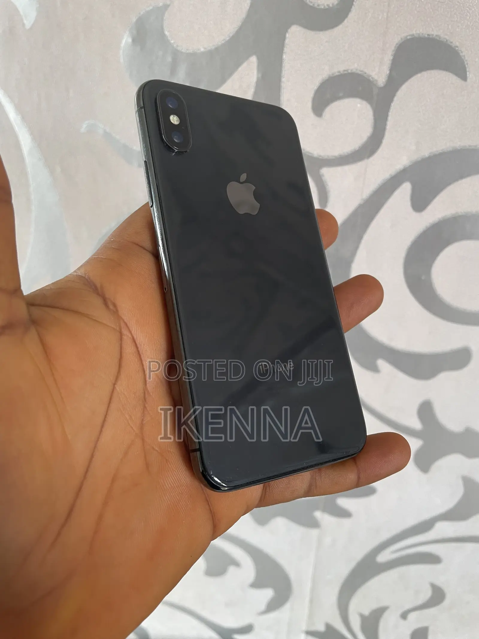 Apple iPhone X 64 GB Black