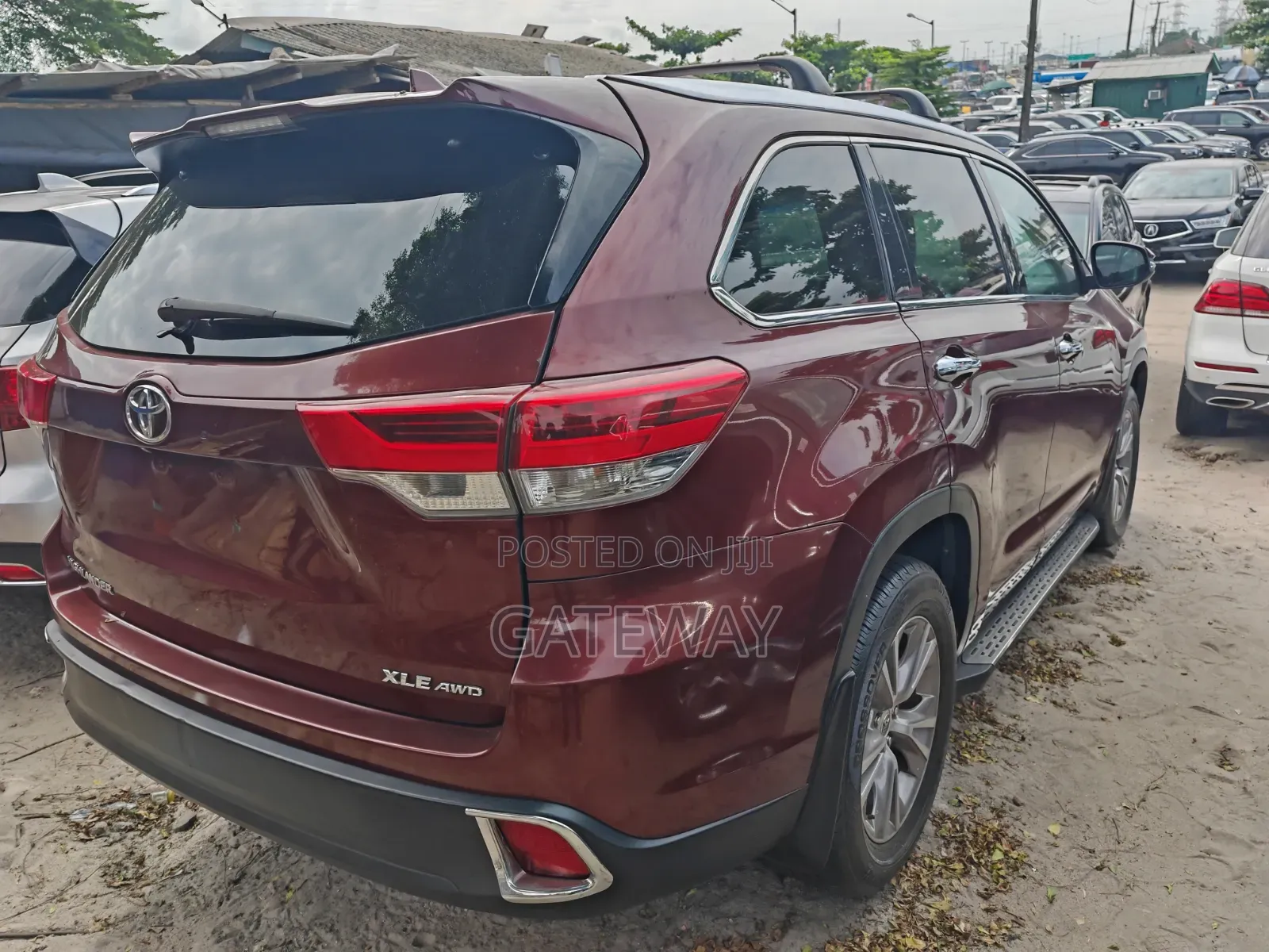 Toyota Highlander 2016 Maroon
