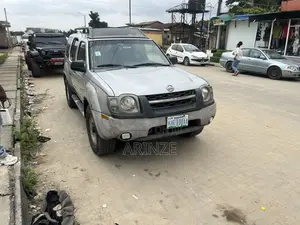 Nissan Xterra Automatic 2003 Silver