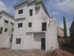 4bdrm Duplex in Big Homes, Mabushi for sale
