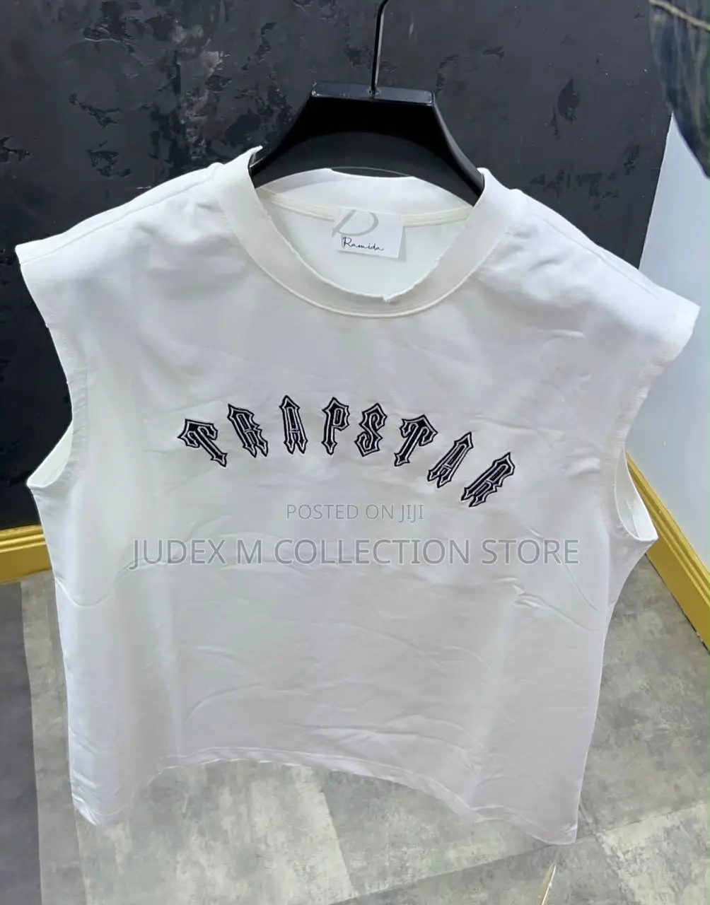 Premium Luxury Armless