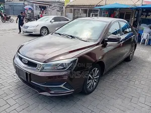 Geely Emgrand X7 2021 Brown