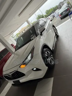 Toyota Highlander XLE 2021 White