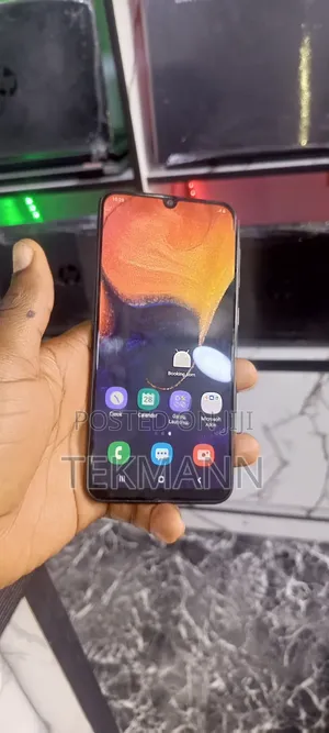 Samsung Galaxy A50 128 GB Silver