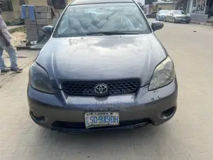 Toyota Matrix Standard FWD (1.8L 4cyl 5M) 2004 Gray