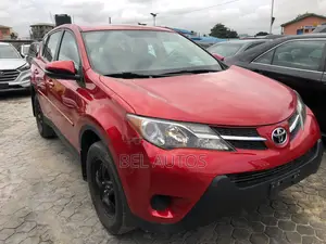 Toyota RAV4 2015 Red