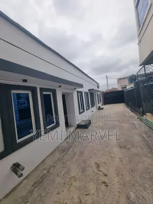 1bdrm Block of Flats in Ilupeju Estate, for rent