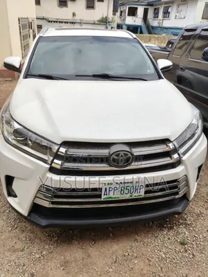 Toyota Highlander 2019 White