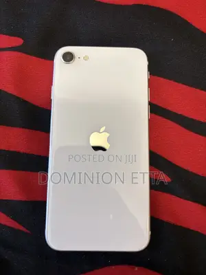 Apple iPhone SE 64 GB White