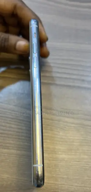 Apple iPhone 11 Pro 64 GB White