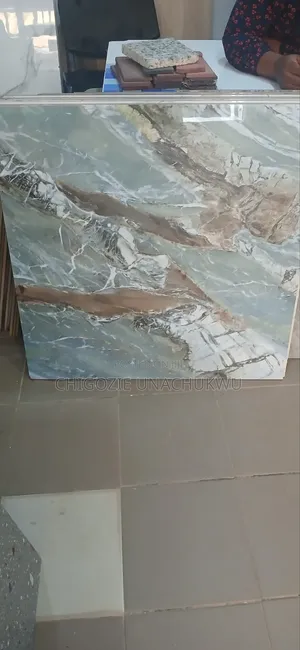80/80 Super Polished Gloss Tiles Quality