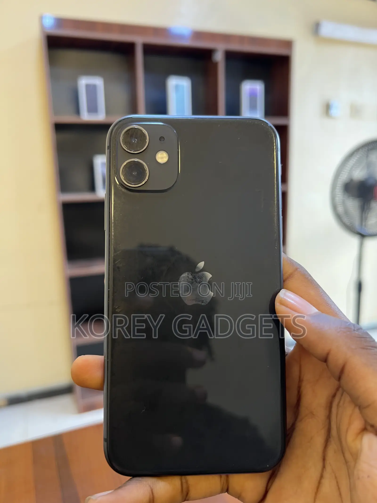 Apple iPhone 11 64 GB Black