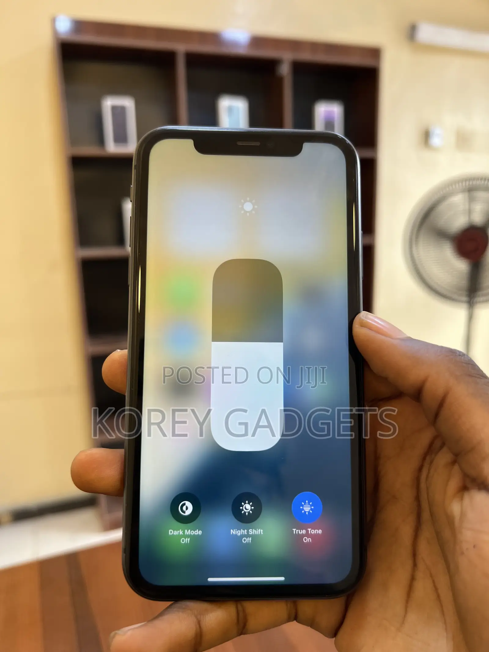 Apple iPhone 11 64 GB Black
