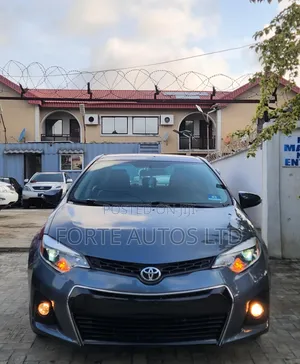 Toyota Corolla S 4dr Sedan (1.8L 4cyl CVT) 2014 Gray