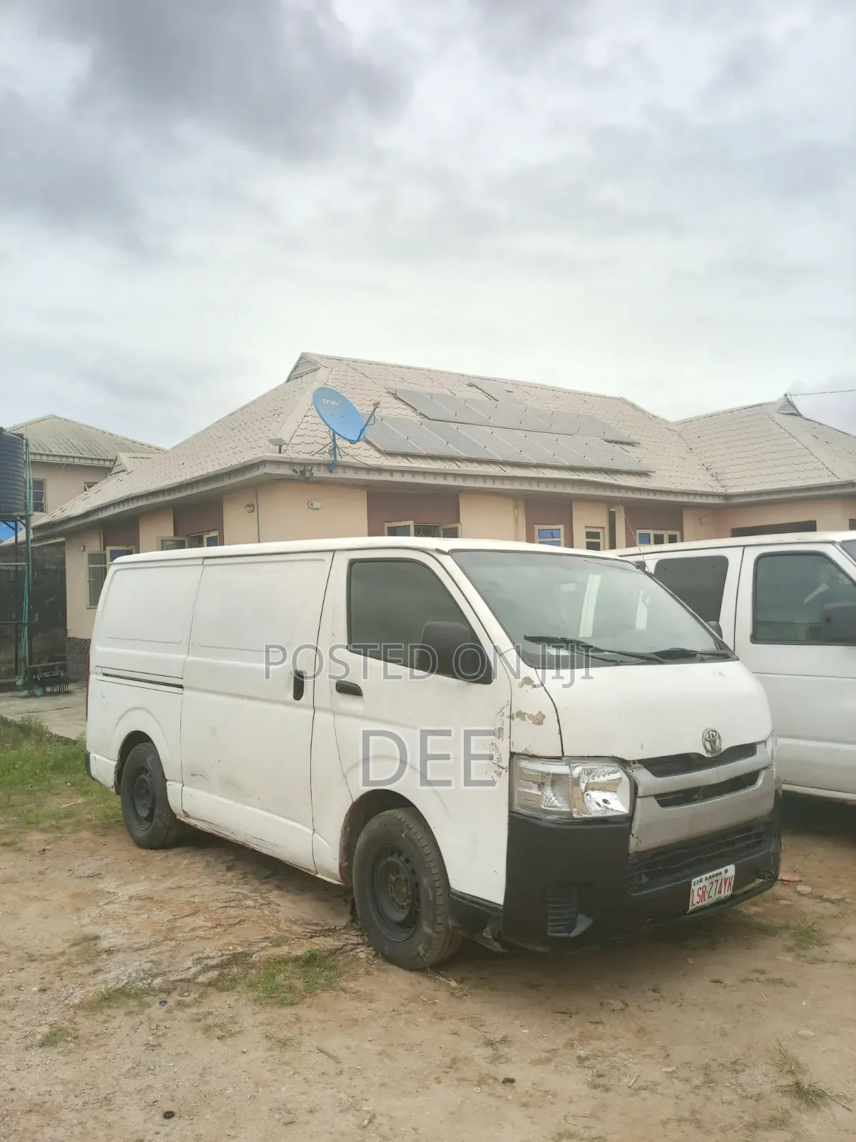 Van for Moving Goods and Properties Available
