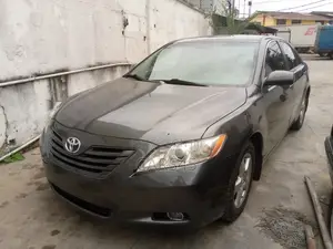 Toyota Camry LE 4dr Sedan (2.4L 4cyl 5A) 2009 Gray