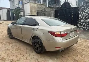 Lexus ES 2013 Gold