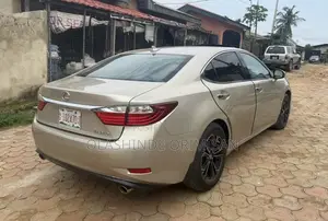 Lexus ES 2013 Gold