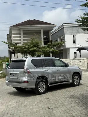 Lexus GX 460 Base 2015 Silver