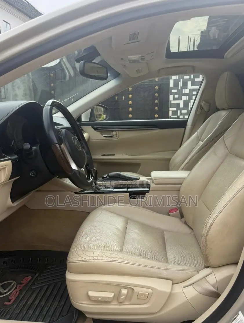 Lexus ES 2013 Gold