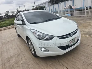 Hyundai Elantra 2010 Silver