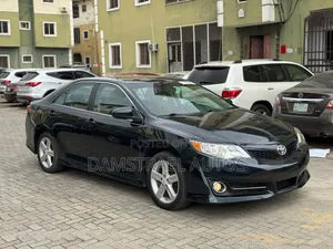 Toyota Camry 2012 Gray