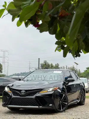 Toyota Camry XSE FWD 2020 Black